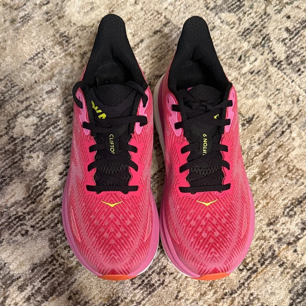NIB✨ | Women’s HOKA Clifton 9 | Size 7B - Picture 5 of 7